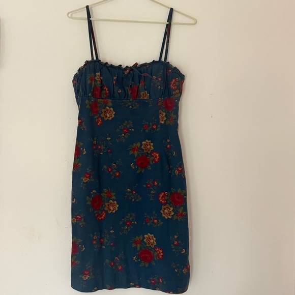 Ralph Lauren Dresses & Skirts - Ralph Lauren Blue Mini Babydoll Dress with Red Floral Print